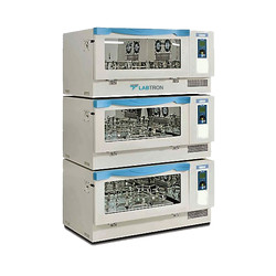 Shaking Incubator : Shaking Incubator (Stack Type) LSI-D10
