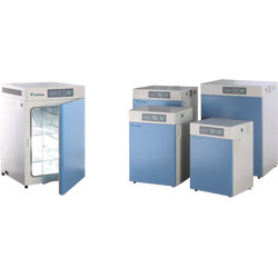 Water Jacketed Incubator : Water-Jacketed Incubator LWJI-B12